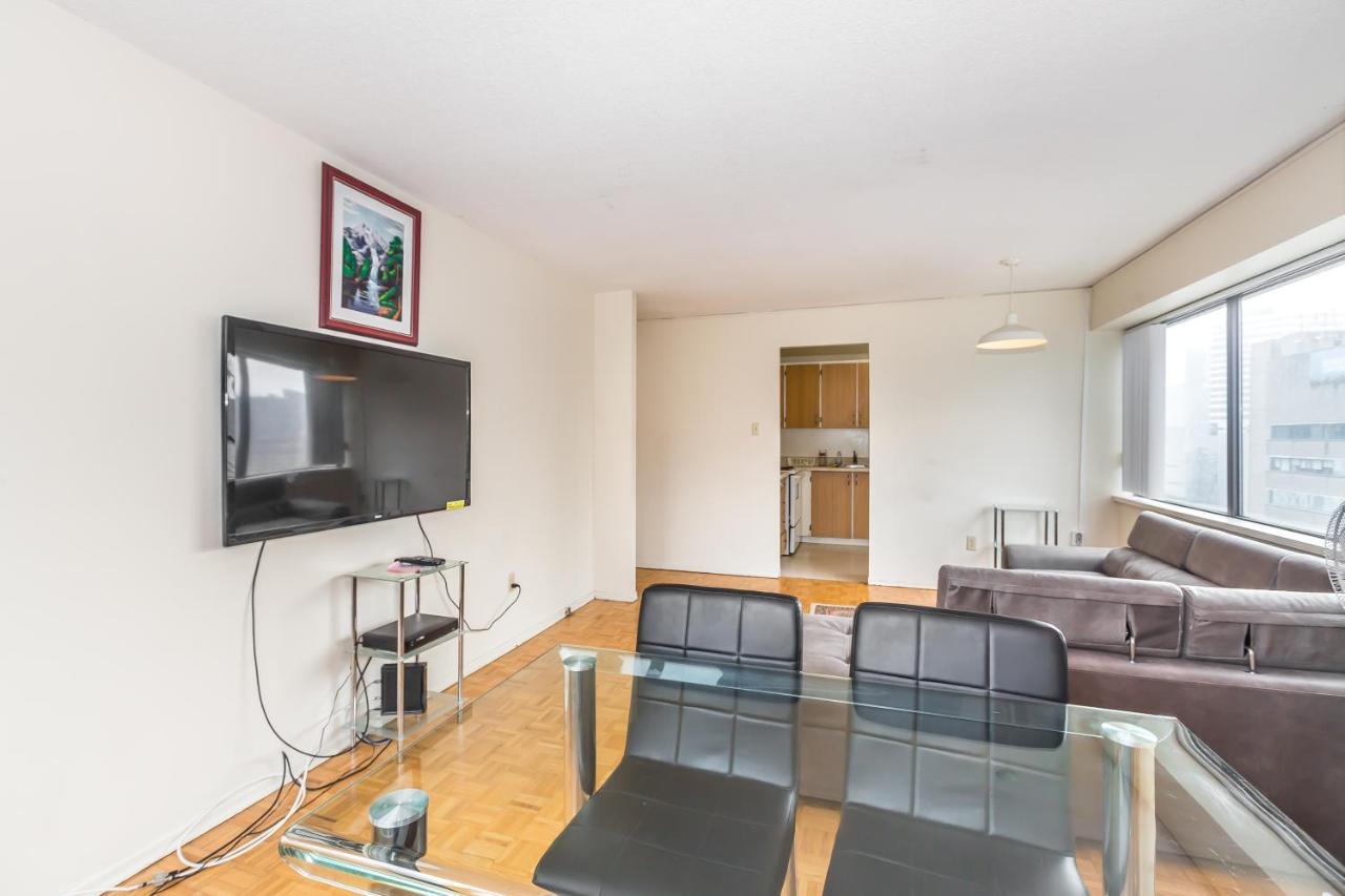 Toronto Furnished Living-Gerard Διαμέρισμα Εξωτερικό φωτογραφία