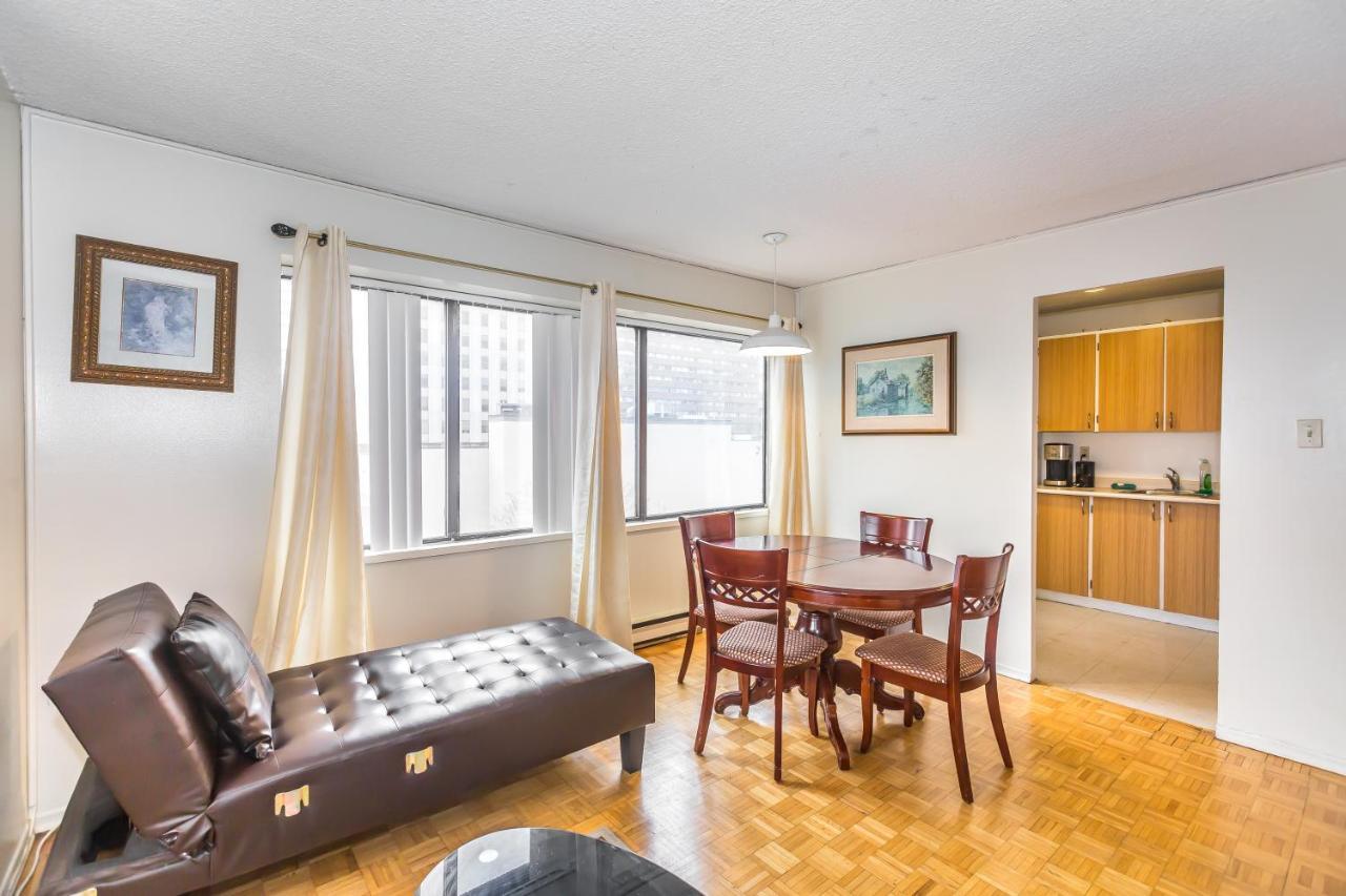 Toronto Furnished Living-Gerard Διαμέρισμα Εξωτερικό φωτογραφία