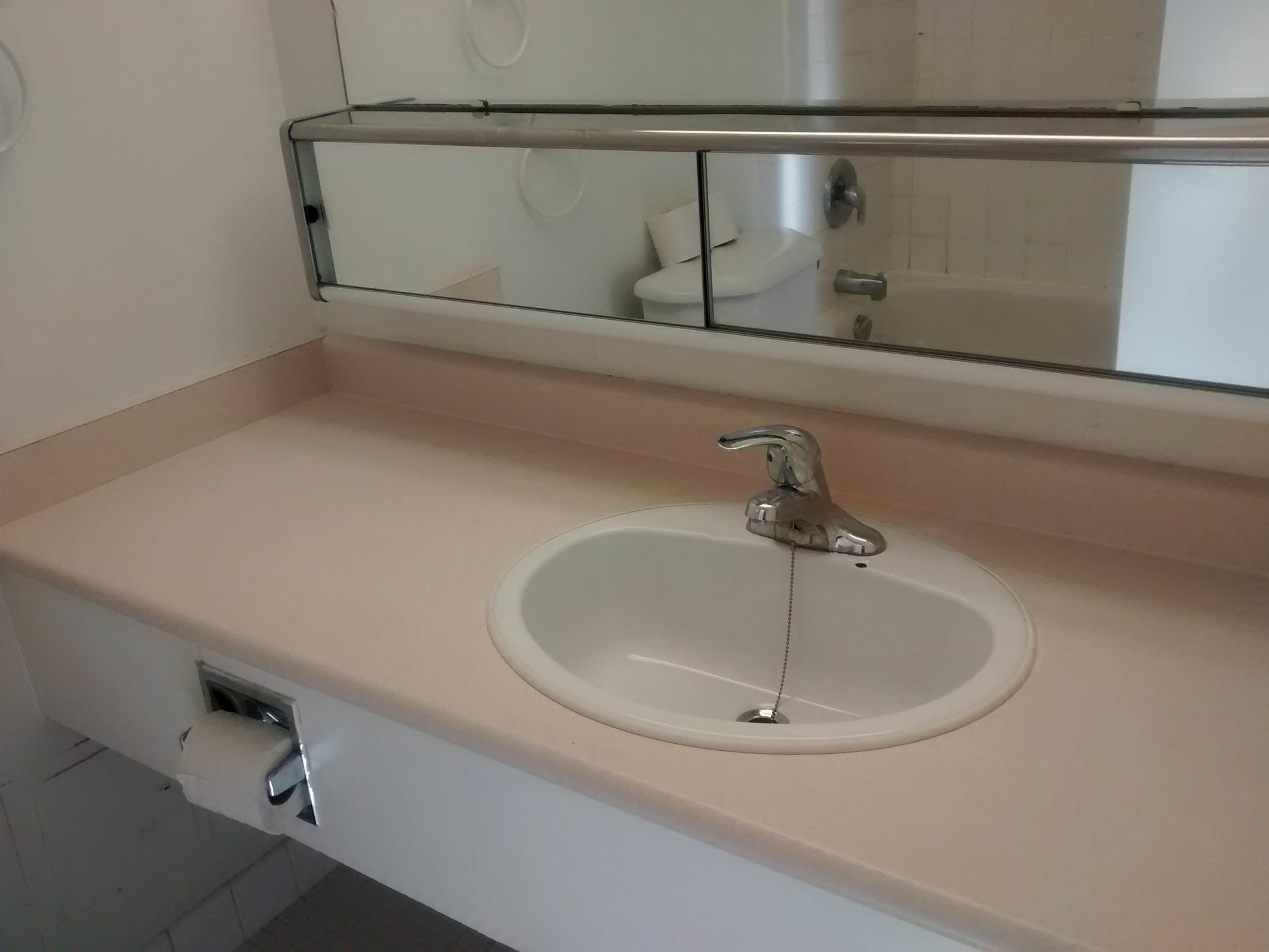 Toronto Furnished Living-Gerard Διαμέρισμα Εξωτερικό φωτογραφία