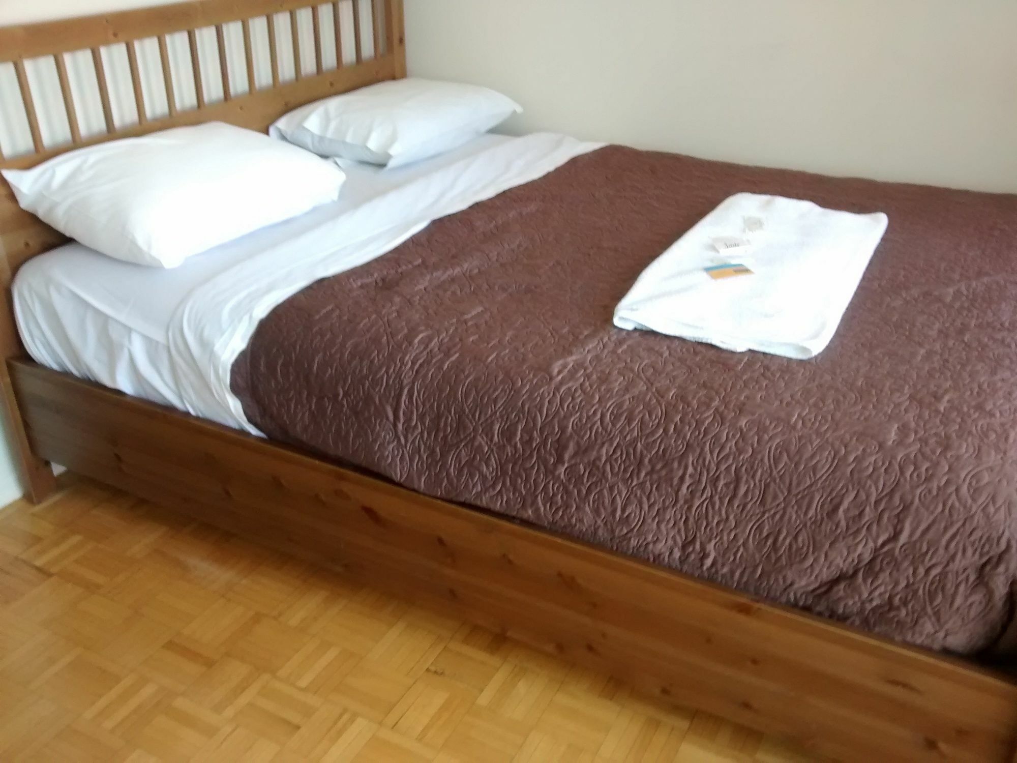 Toronto Furnished Living-Gerard Διαμέρισμα Εξωτερικό φωτογραφία