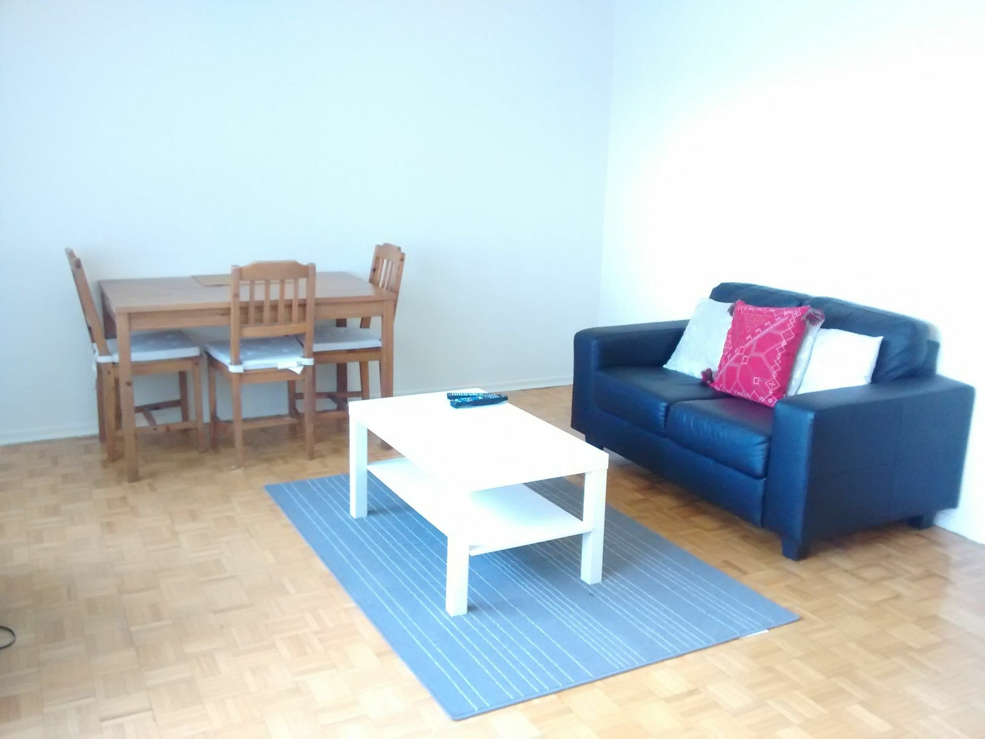 Toronto Furnished Living-Gerard Διαμέρισμα Εξωτερικό φωτογραφία