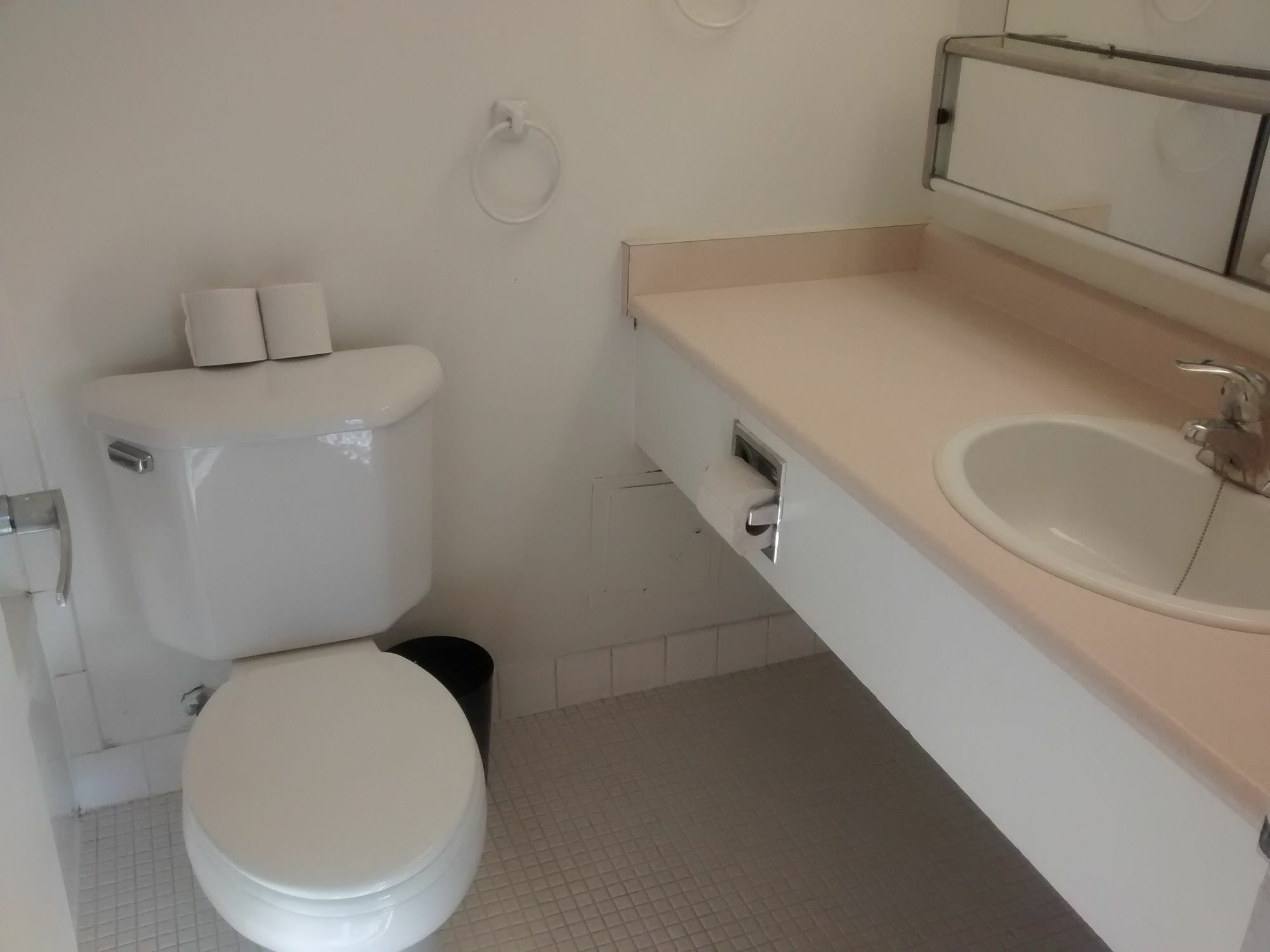 Toronto Furnished Living-Gerard Διαμέρισμα Εξωτερικό φωτογραφία