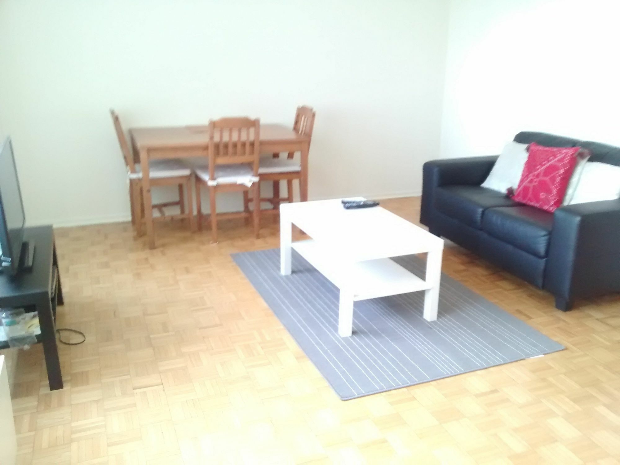 Toronto Furnished Living-Gerard Διαμέρισμα Εξωτερικό φωτογραφία