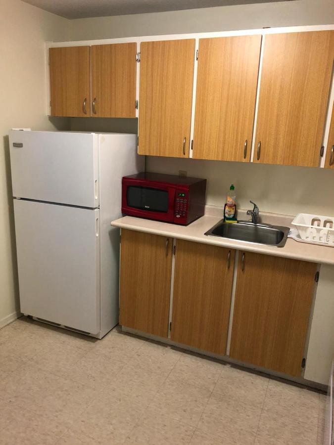 Toronto Furnished Living-Gerard Διαμέρισμα Εξωτερικό φωτογραφία